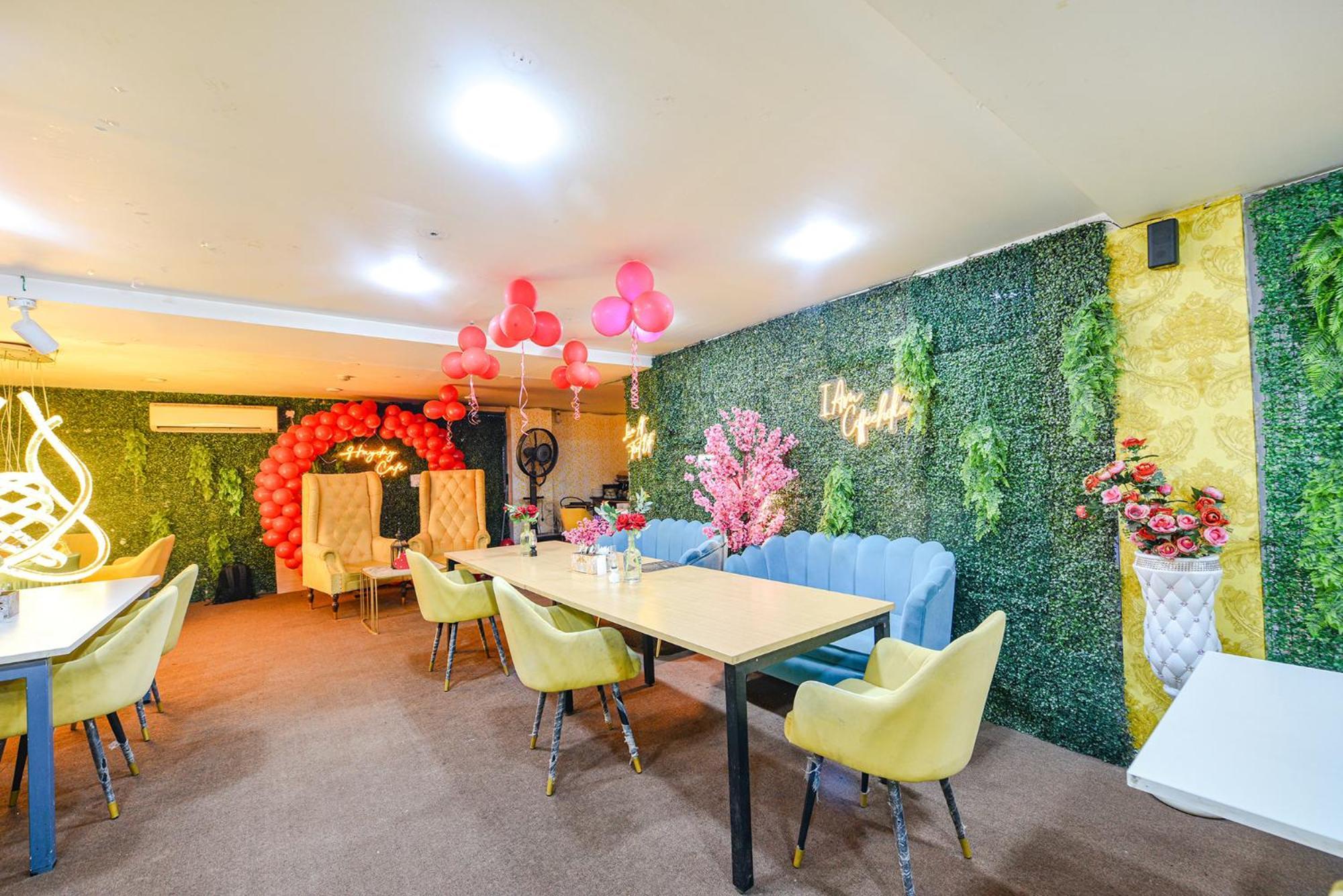 Fabhotel Old Meple Leaf Гургаон Экстерьер фото