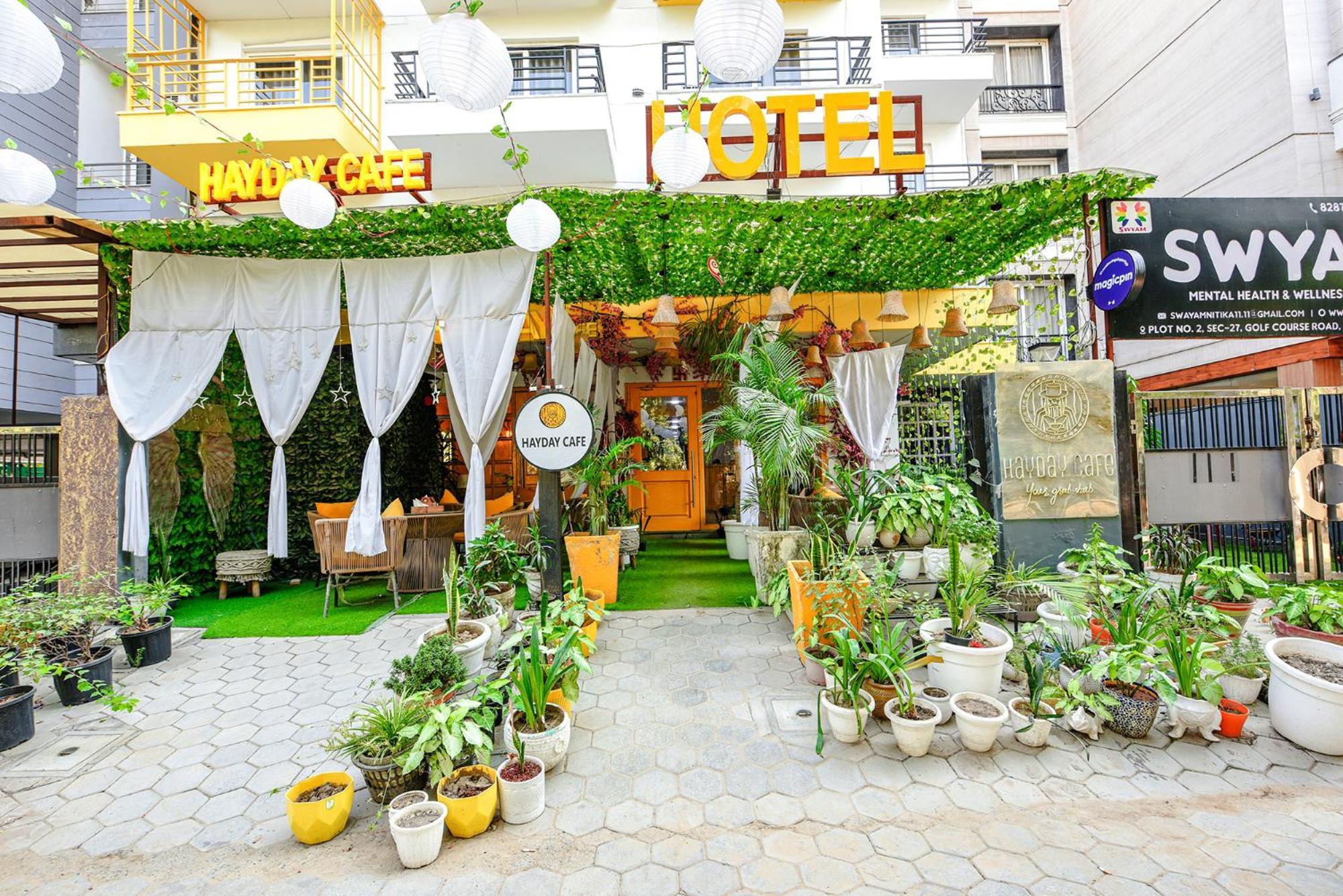 Fabhotel Old Meple Leaf Гургаон Экстерьер фото